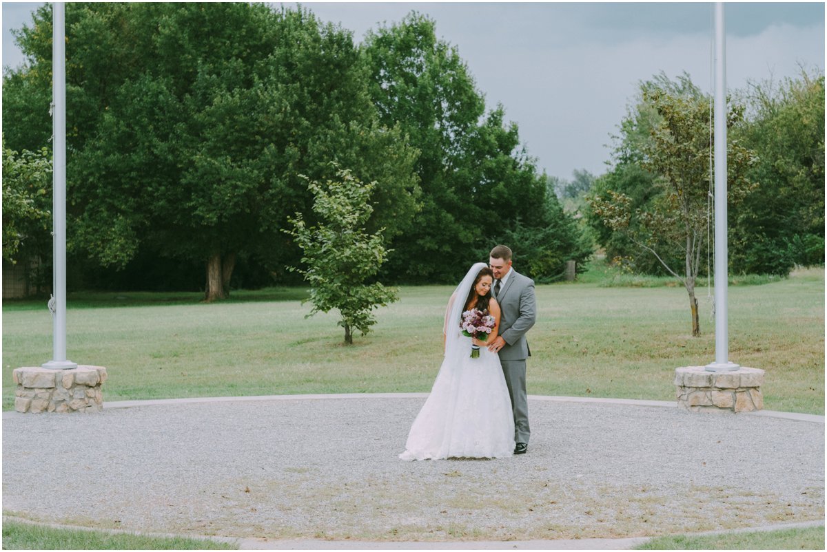 Backyard-Wedding-Kansas-Wedding-Photographer_0054.jpg