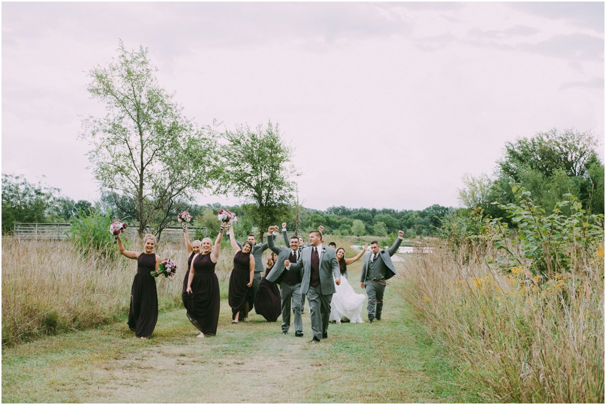 Backyard-Wedding-Kansas-Wedding-Photographer_0075.jpg